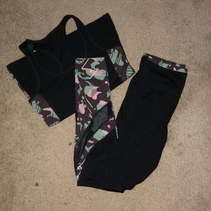 workout set never used size s/m camo design